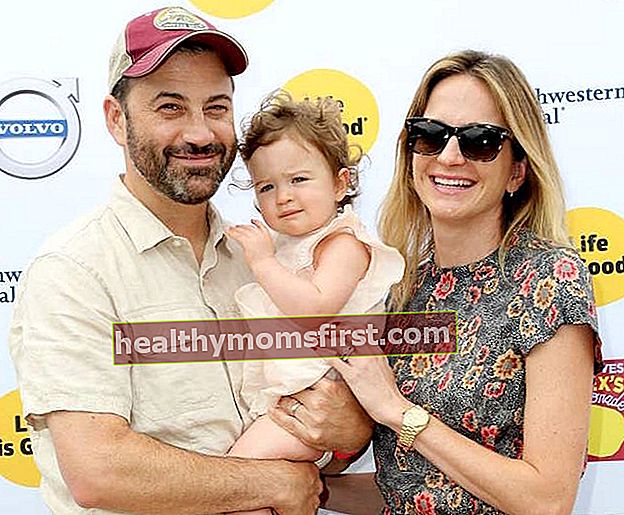 Jimmy Kimmel bersama istri dan putrinya