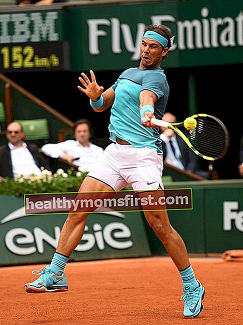 Rafael Nadal beraksi selama Prancis Terbuka 2016 di Roland Garros pada 26 Mei 2016 di Paris, Prancis