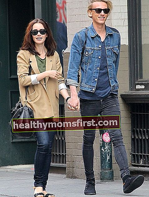 Jamie Campbell Bower dan Lily Collins