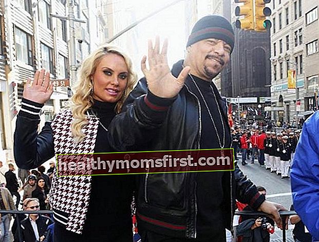 Coco Austin dan Ice-T di America Salutes Four Legged Military Heroes selama Parade Hari Veteran 2014 pada 11 November 2014 di NYC
