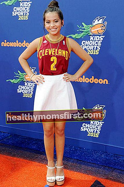 Isabela Moner di Nickelodeon Kids Choice Sports Awards 2015 di Los Angeles pada Juli 2015