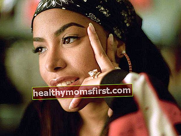 Aaliyah saat berkunjung ke Berlin, Jerman pada 14 Mei 2000