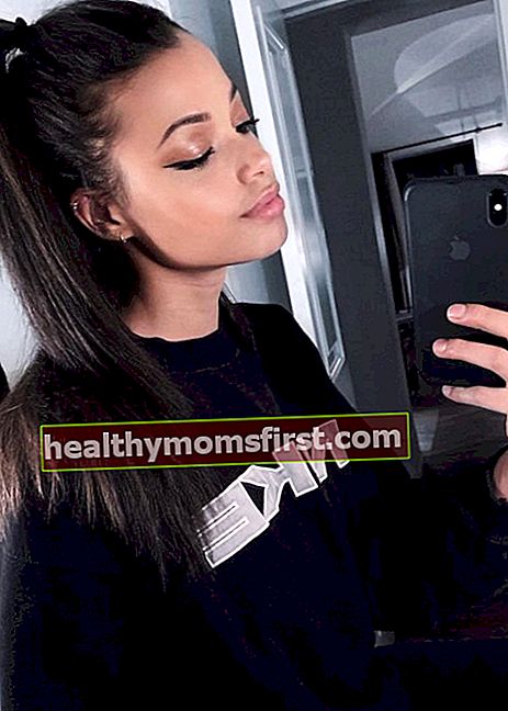 Ella Balinska dalam selfie seperti yang terlihat pada Desember 2018