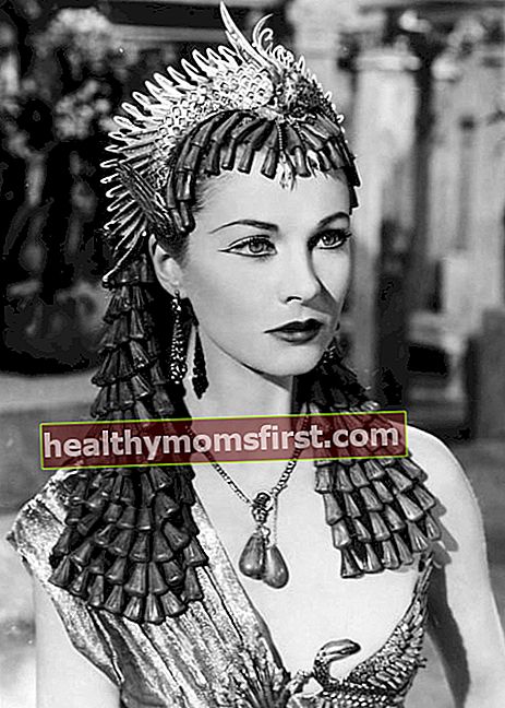 Vivien Leigh dalam film Caesar and Cleopatra tahun 1945