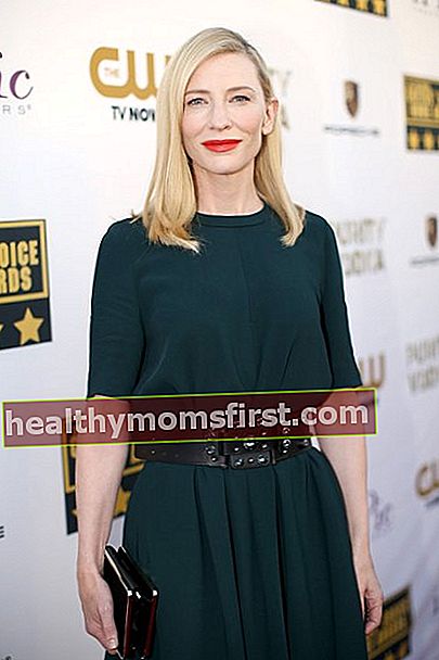 Cate Blanchett selama Critics Choice Awards 2014