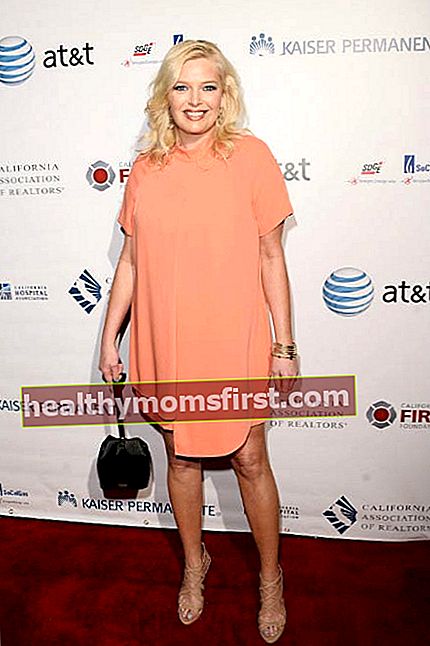 Melissa Peterman di California Fire Foundation Gala pada Maret 2016