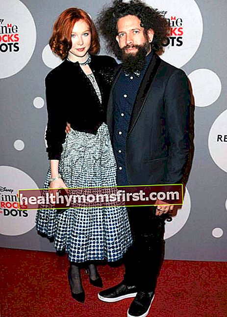 Molly Quinn dan Elan Gale di Pameran Seni dan Fesyen Minnie Mouse Rocks the Dots pada Januari 2016
