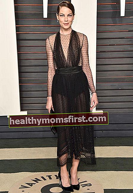 Michelle Monaghan ในงาน Vanity Fair Oscar Party ปี 2016 ที่ Beverly Hills