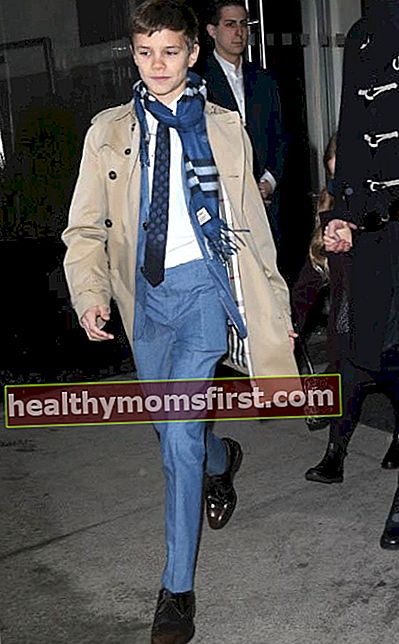 Romeo Beckham meninggalkan hotel di New York City pada Februari 2017