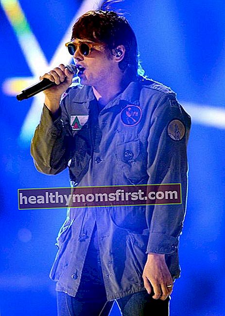 Gerard Way di Festival Musik iHeartRadio 2012