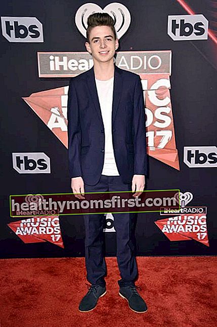 Zach Clayton di iHeartRadio Music Awards pada Maret 2017