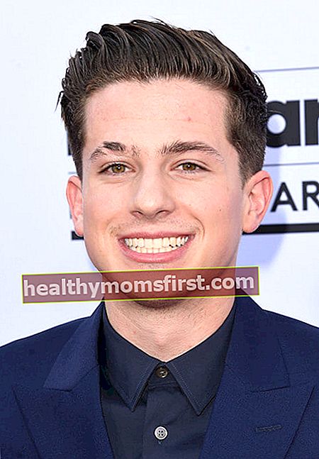 Charlie Puth di 2015 Billboard Music Awards
