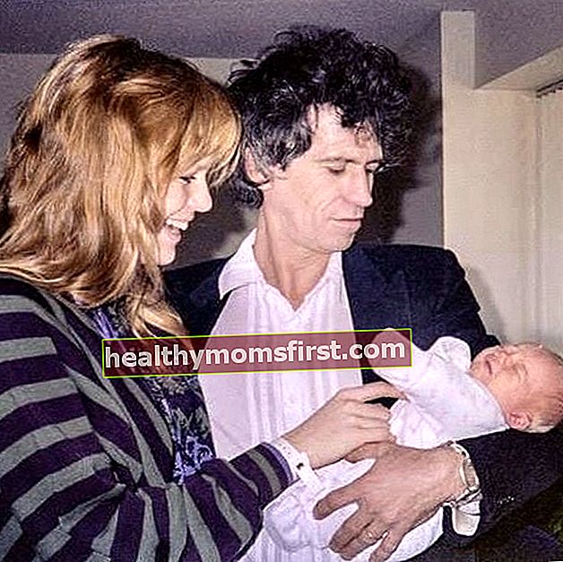 Foto lama Keith Richards bersama istrinya Patti dan putrinya Theodora seperti yang terlihat pada Maret 2019