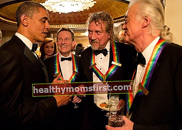 Dari Kiri ke Kanan - Mantan Presiden Amerika Serikat Barack Obama, John Paul Jones, Robert Plant, dan Jimmy Page di acara Kennedy Center Honors 2012