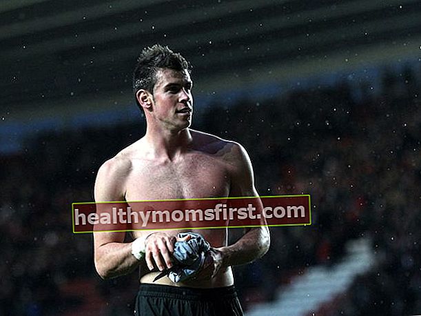 Badan tanpa baju Gareth Bale