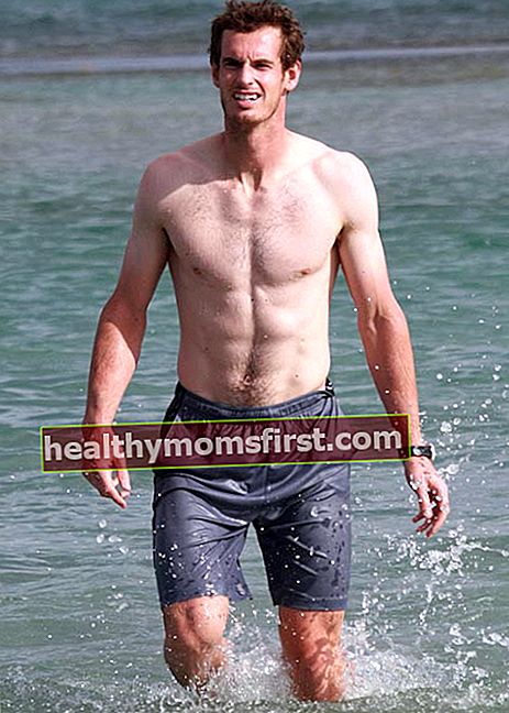Badan tanpa baju Andy Murray
