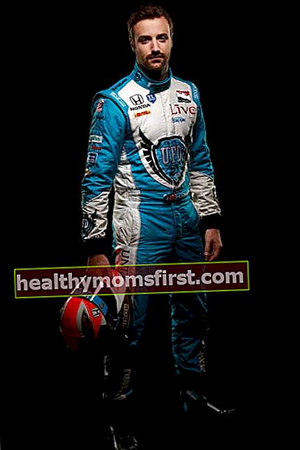 James Hinchcliffe selama IZOD IndyCar Series Media day di Florida pada bulan Februari 2014