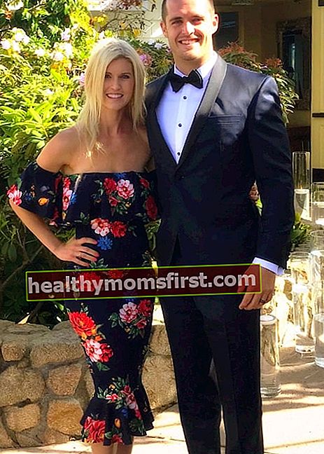 Derek Carr กับ Heather Carr ภรรยาของเขาในเดือนกรกฎาคม 2018