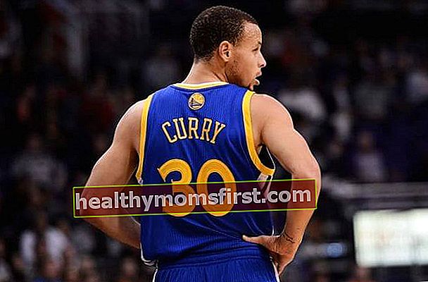 Stephen Curry semasa perlawanan NBA antara Golden State Warriors dan Phoenix Suns.