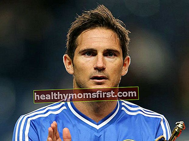 Frank Lampard memuji peminat Chelsea semasa perlawanan EPL di Stamford Bridge