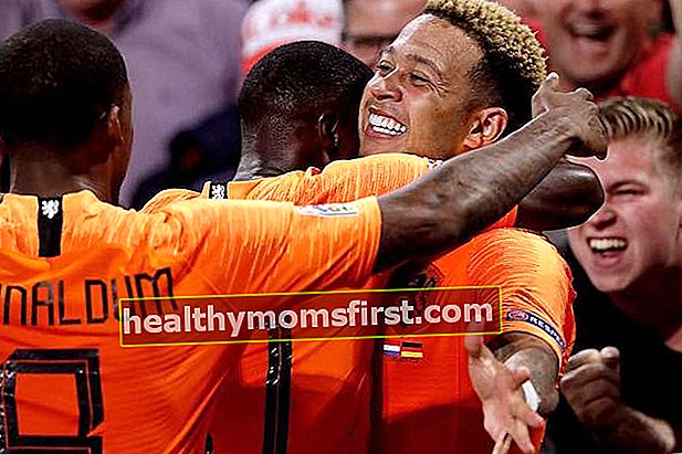 Memphis Depay merayakan gol yang dicetak bersama timnya di Amsterdam Arena pada Oktober 2018