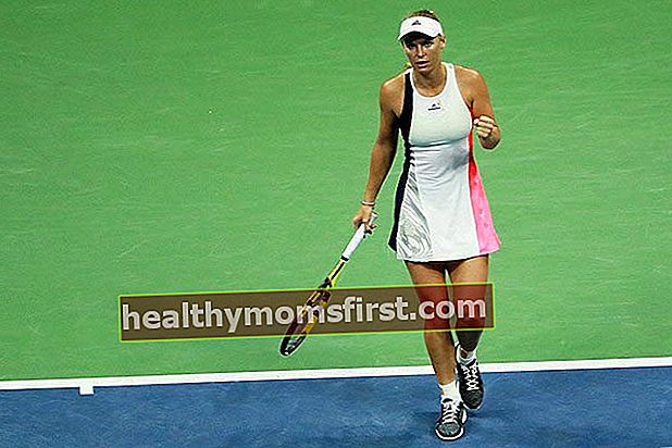 Reaksi Caroline Wozniacki setelah memenangkan satu poin melawan Anastasija Sevastova pada Hari Kesembilan Tur AS Terbuka 2016
