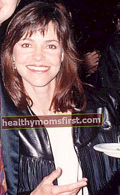 Sally Field selama Penghargaan Akademi ke-62 pada Maret 1990