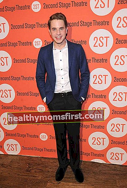 Ben Platt di Pesta Perayaan Pembukaan Off-Broadway Evan Hansen yang Terhormat pada Mei 2016