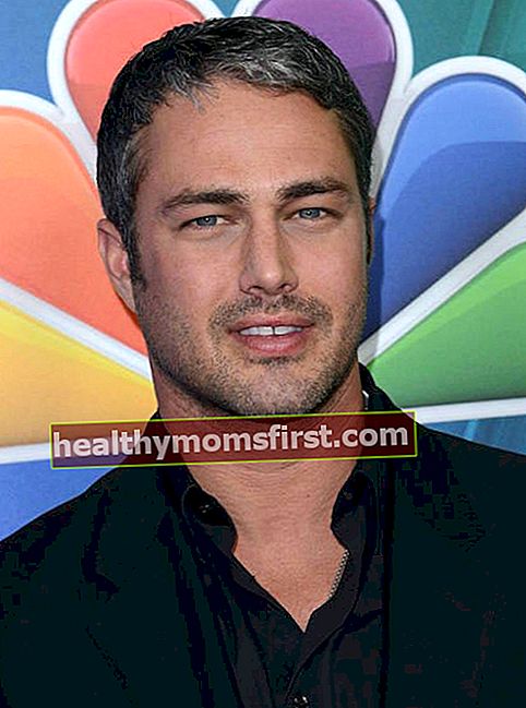 Taylor Kinney di NBCUniversal's 2015 Winter TCA Tour Day 2