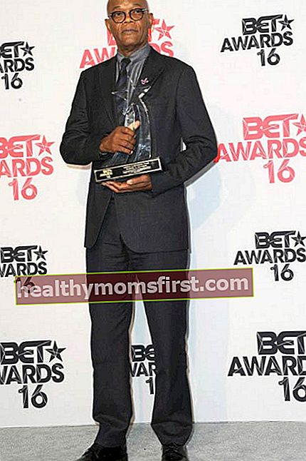 Samuel L. Jackson dengan Anugerah Pencapaian Sepanjang Hayat BET pada bulan Jun 2016