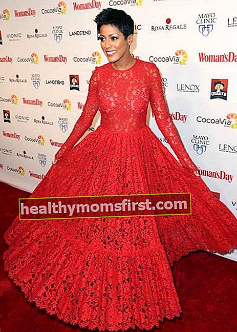 Tamron Hall pada Anugerah Pakaian Wanita Hari Merah ke-14 pada bulan Februari 2017