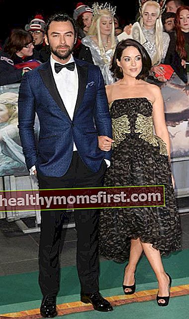 Aidan Turner dan Sarah Greene di pemutaran perdana dunia The Hobbit: The Battle Of The Five Armies pada Desember 2014
