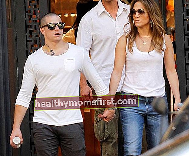 Jennifer Lopez dan Casper Smart