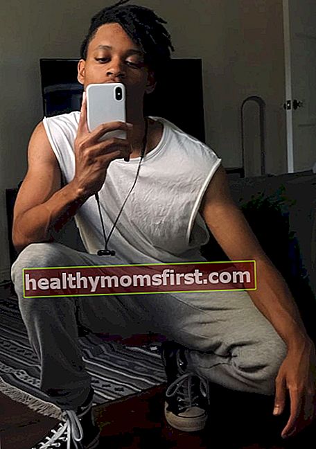 Tyrel Jackson Williams membagikan selfie-nya pada April 2019
