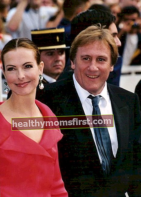 Gérard Depardieu seperti yang terlihat pada gambar bersama Carole Bouquet dalam sebuah acara pada tahun 2001