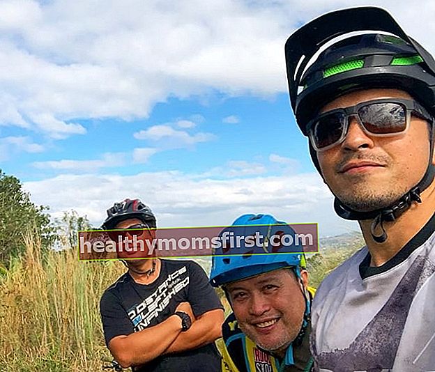 Dari Kiri ke Kanan - Michael Sanvictores, William Erwin Benipayo, dan Dennis Trillo seperti yang terlihat dalam selfie yang diambil di Antenna Hill di Binangonan, Rizal, Filipina pada tahun 2019