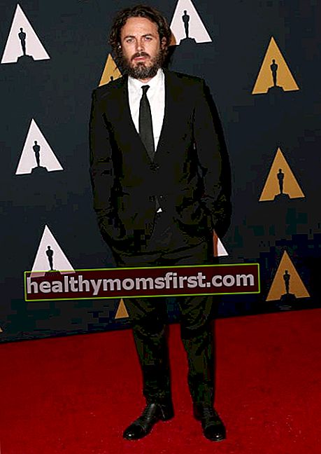 Casey Affleck di acara Academy of Motion Picture Arts and Sciences pada November 2016