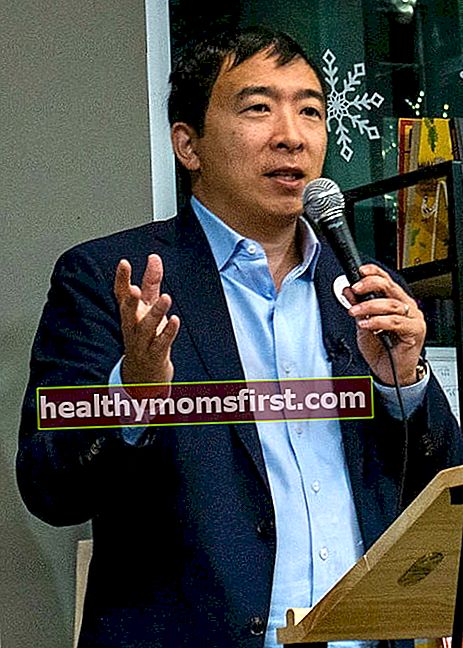 Andrew Yang seperti yang terlihat pada Januari 2019