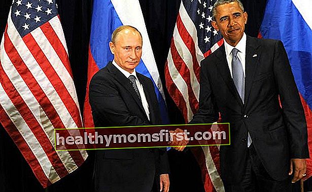 Presiden Rusia Vladimir Putin dan Presiden Amerika Serikat Barack Obama saat pertemuan pada September 2015