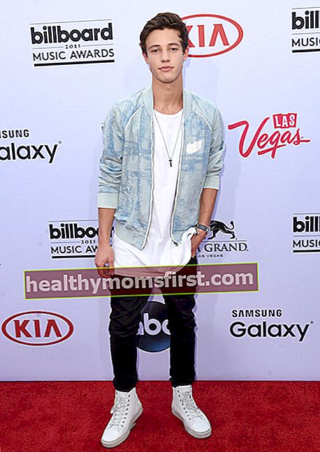 Cameron Dallas selama 2015 Billboard Music Awards