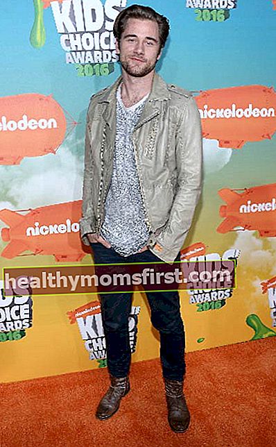 Luke Benward di Anugerah Pilihan Kanak-kanak Nickelodeon pada bulan Mac 2016