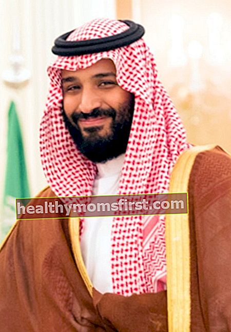 2017 년 5 월 사우디 아라비아 리야드의 왕궁에서 바라본 모하마드 빈 살만