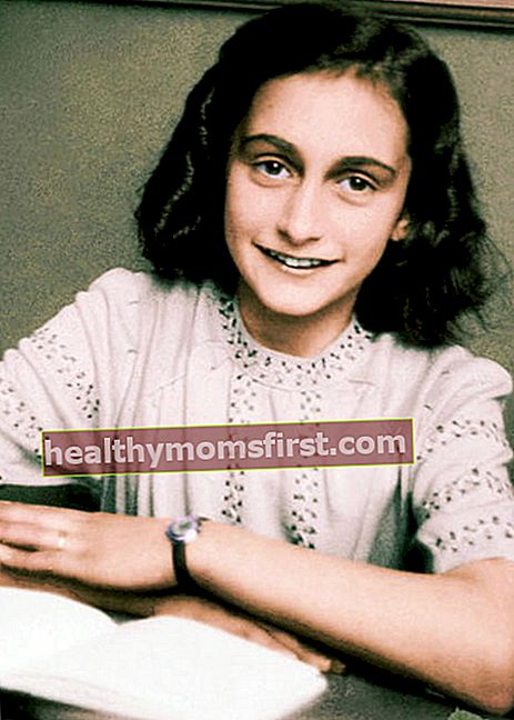 Anne Frank'in 1941'de görüldüğü gibi okul fotoğrafı
