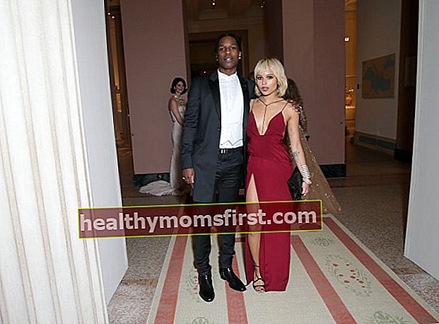ASAP Rocky bersama pacarnya Zoe Kravitz di MET Gala Event 2015
