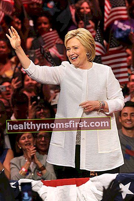 Rapat umum pemilihan pendahuluan presiden tahap tengah Hillary Clinton Juni 2016 di New York