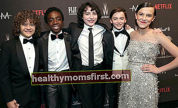 Finn Wolfhard [Center] di The Weinstein Company dan Netflix Golden Globes Party pada Januari 2017