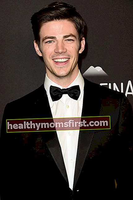 Grant Gustin ที่ InStyle และ Warner Bros.2016 Golden Globe Awards Post Party
