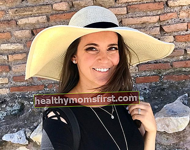 Molly Pansino dalam selfie saat menjelajahi Roma pada Juni 2018