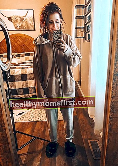 Chelsea Houska seperti yang terlihat dalam selfie yang diambil pada Maret 2020