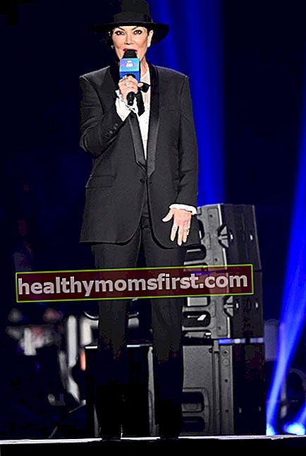 Kris Jenner di Pesta iHeart80s pada Februari 2016